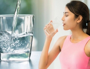 Lý do nên uống nhiều nước hơn vào mùa đông: Sức Khỏe và Lợi Ích Không Ngờ
